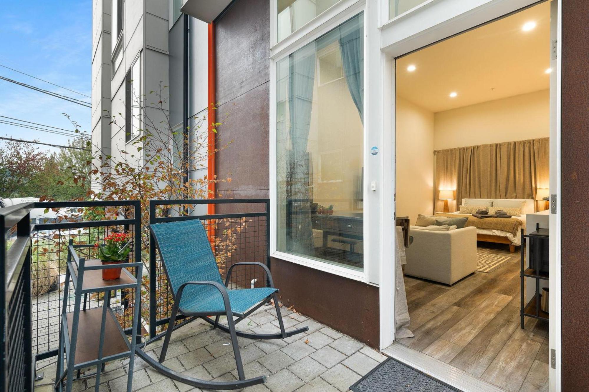 The Canal 15d By Betterstay Apartment *